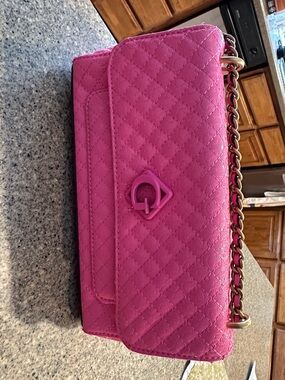 G by Guess Quilted Hot Pink Chain-Accent Crossbody